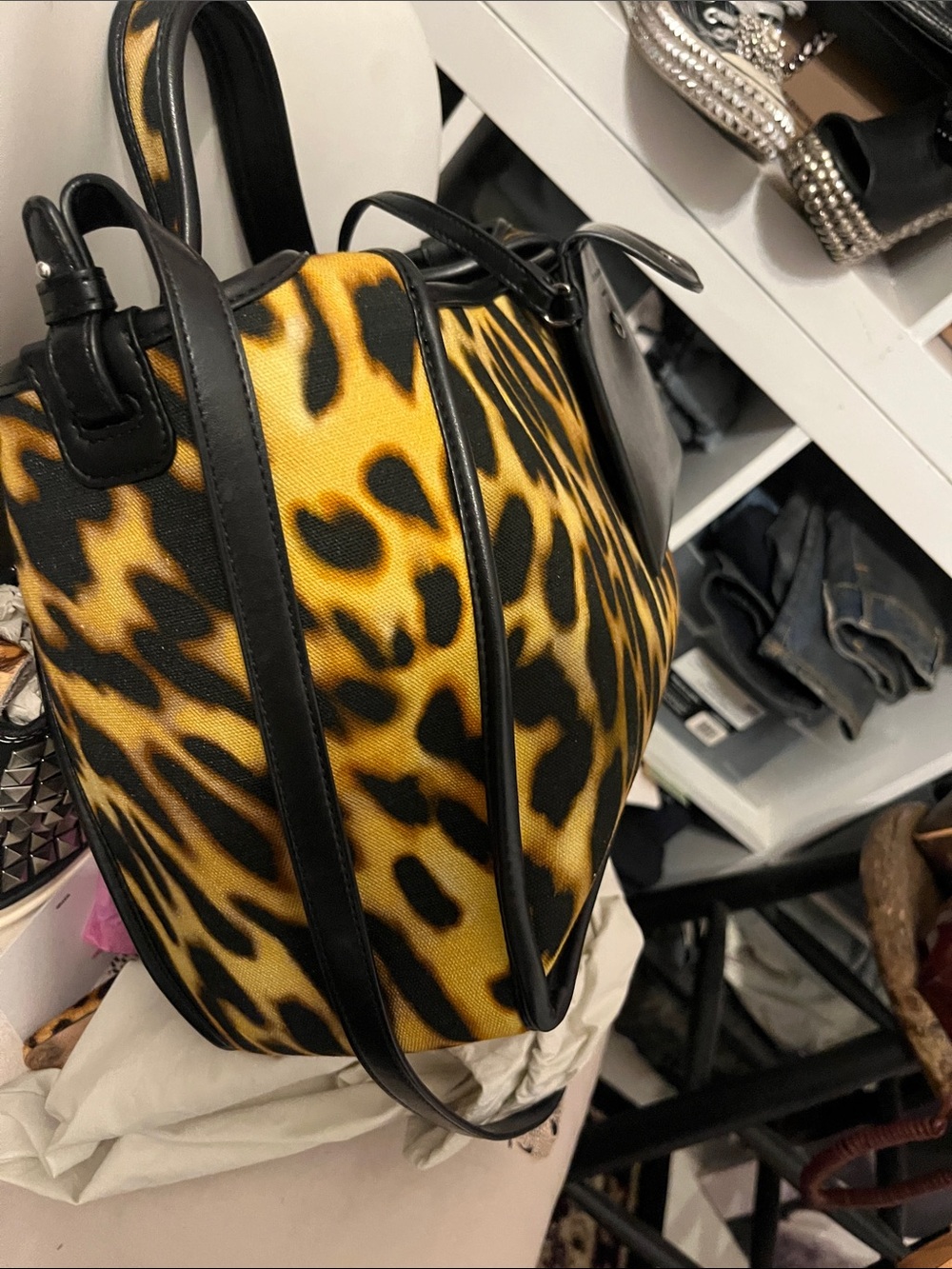 Stella McCartney Leopard Print Tote with Black Pouch - Picture 14 of 15